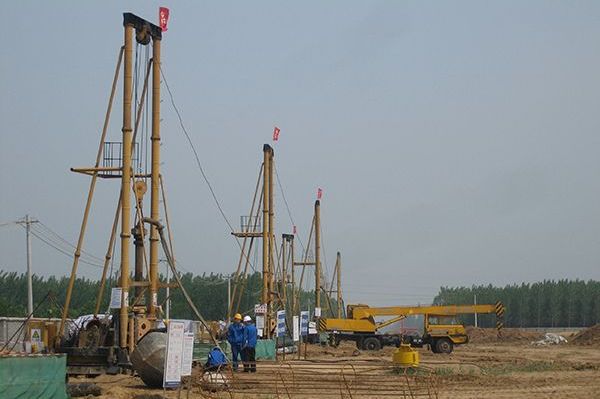 山东?京沪高铁桩基工程
