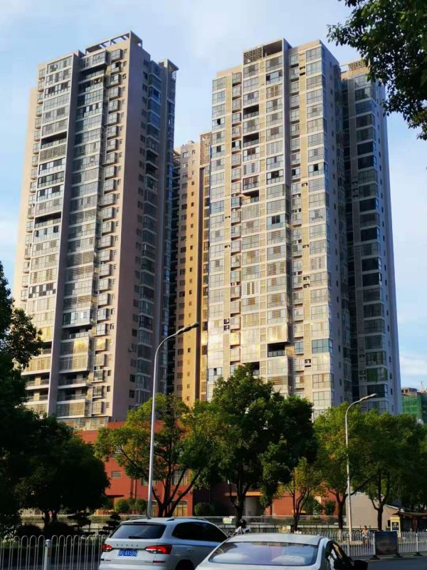 吉首市?春天建设项目,建筑面积10.8万平方米