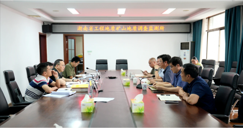 谈文胜到省工矿所调研督导深入贯彻中央八项规定精神学习教育情况